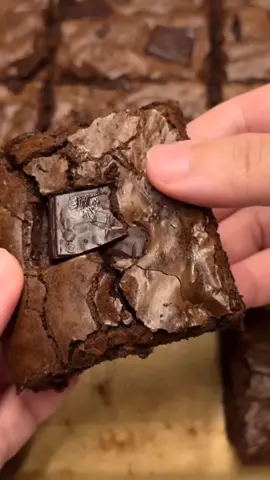 Rich, fudgy chocolate brownie with a gooey center and a crisp top — perfect for chocolate lovers. 🍫 #chocolate #brownies #baking #trending #foryou #100kviews #viralvideo #shorts #satisfying 