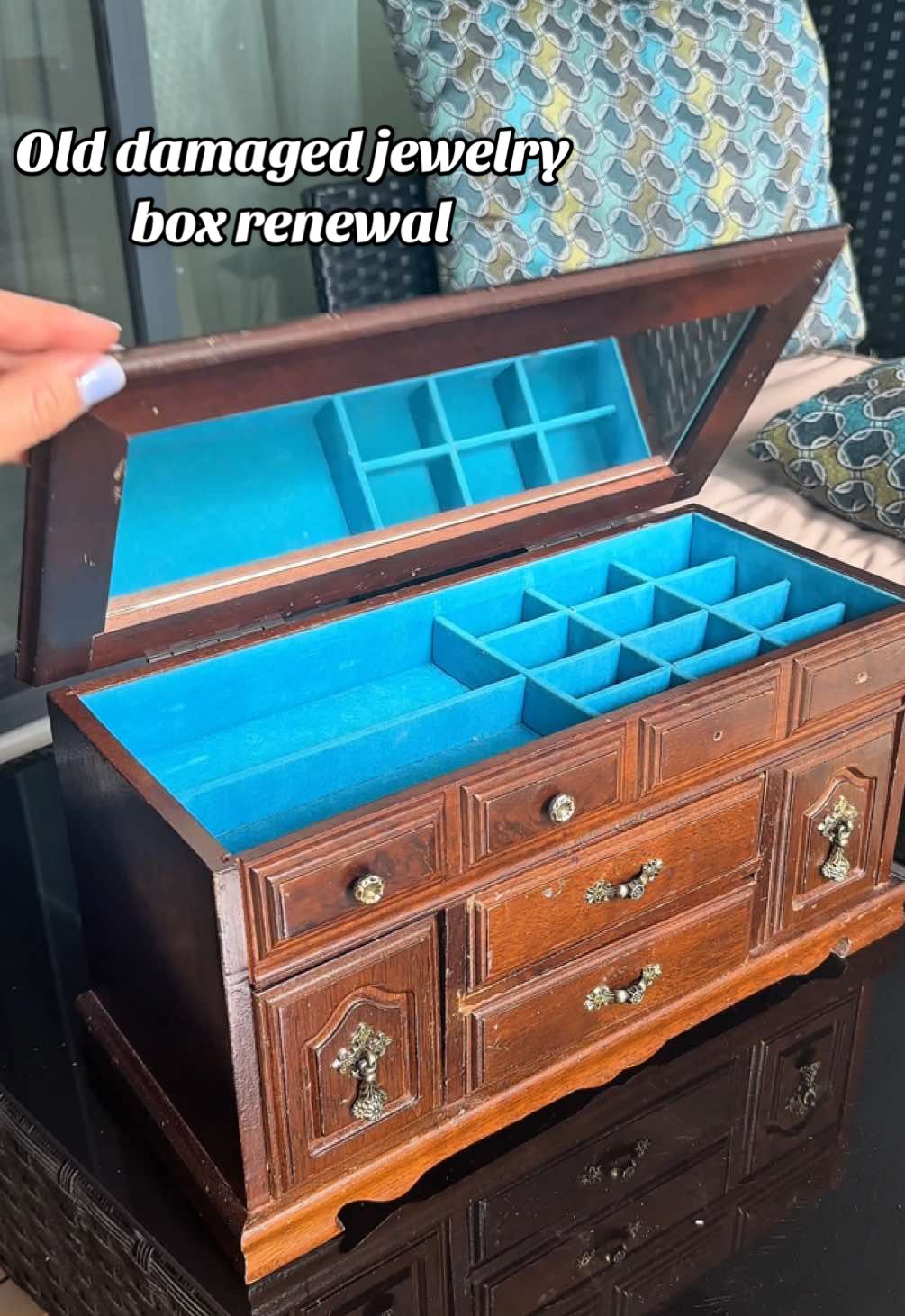 I love working with the @Dixie Belle Paint . Painted wooden vintage jewelry box, my own design 💙💛 woodworking furniture  #creatorsearchinsights #asmr #DIY  #woodworking #thrift #restorationprojects 
