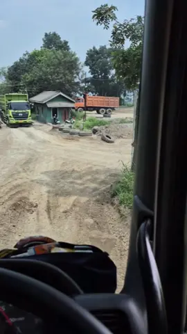Turut berduka mobil kenangan 🥺✊️💪#Artistasik #pasirbalap #hino500 #truk #pejuangnafkah #pejuangrupiah #dumptruck #drivermuda #tasikpride #fyp 