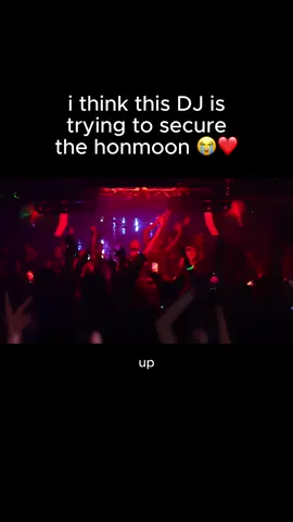 Kpop Demon Hunters at the club hits different 😭❤️ #kpopdemonhunters #sajaboys #huntrix