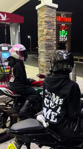 aura farming @tiz #fyp #viral #trending #blowthisup #trend #fypシ #moto #biker #bikergirl #bikergirls 