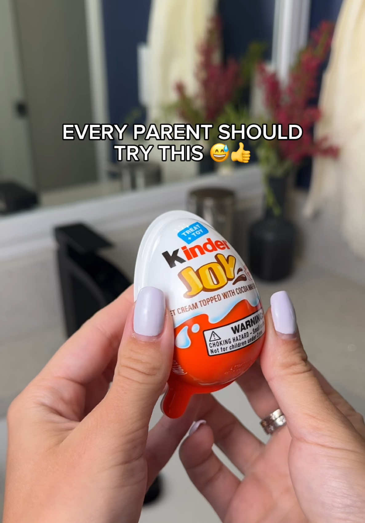 The best Kinder Joy hack 👍  #MomsofTikTok #momhack #kinder #kinderjoy #LifeHack #toddler mom hacks for new moms
