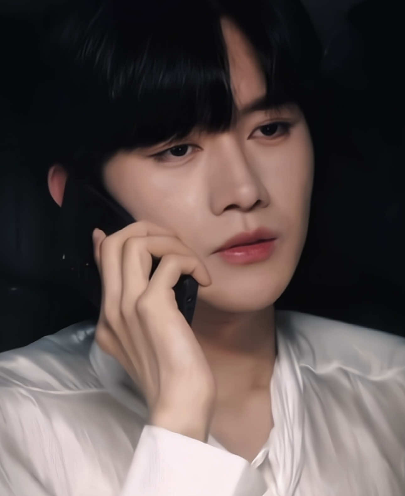 He’s so gorgeous I can’t 🫩 (drama: Abo desire)  #abodesire #abodesiretheseries #desire #desiretheseries #desirebl #chinese #china #bl #boyslove #cbl #chinesebl #bldrama #bledit #edit #practice #drake #垂涎 #垂涎desire #huangxing #qiudingjie #lipeien #jiangheng #fyp #foryou #foryoupage #fypシ #fy #fypシ゚viral #fypage #foryourpage [FAKE BODY]