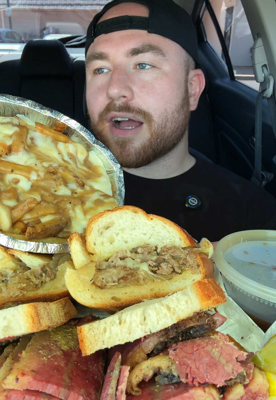 First time trying poutine 😵 #fypシ゚ #asmr #mukbang #asmrmukbang #mukbangeatingshow #eatingshow #foodtiktok  Bergs Smoked Meat & Poutine - Belmar, NJ 📍