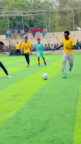 ceblawe vs qalonka🔥#CapCut #footballtiktok #garoomadagoosgoos #somalitiktok #fyppppppppppppppppppppppp 