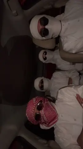 #الشعب_الصيني_ماله_حل😂😂 #اكسبلور #قبعه #شسالفه #الامارات #قطر #الكويت #السعوديه #عمان #البحرين 