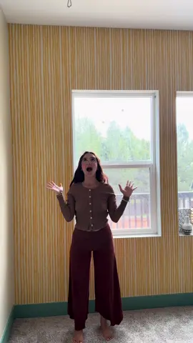 What are we thinking?? 🤩  #homeproject #homeprojects #boygirl #boygirlroom 