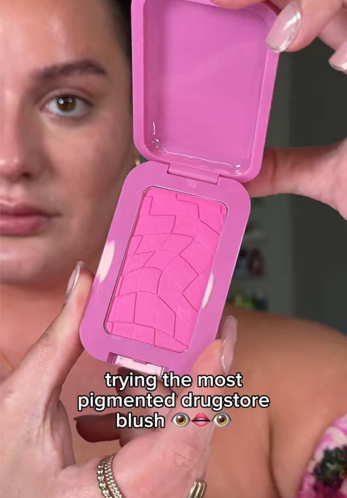 if you have a drugstore blush that’s more pigmented than these PLSSSSS i’d love to here it 🤌🏻 a year later and i’ll stand by this 😮‍💨 #blush 