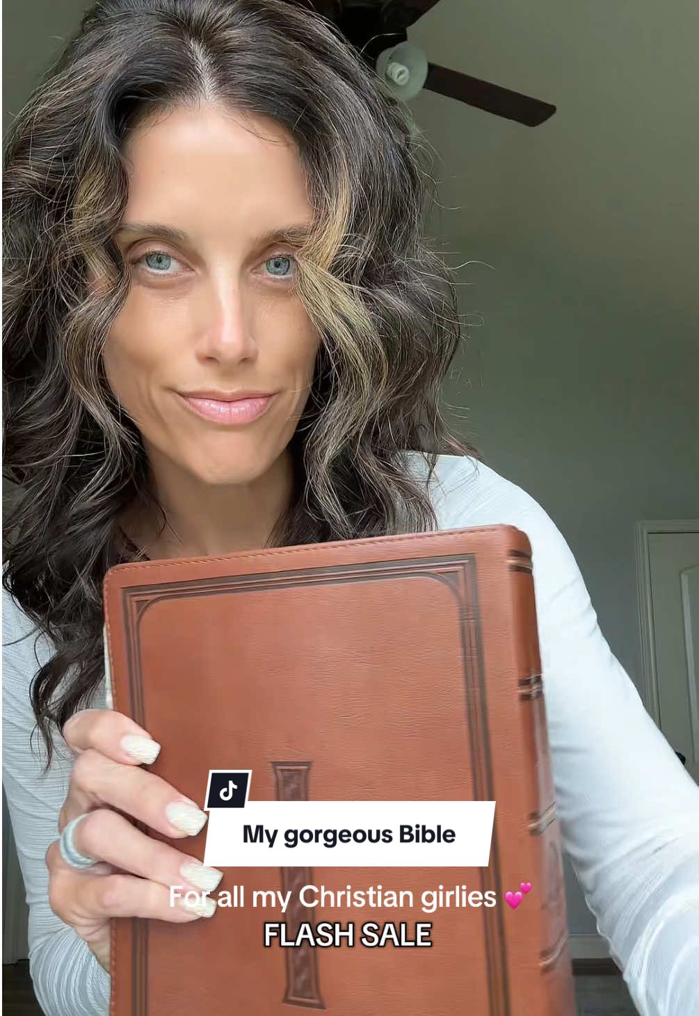 Check out my gorgeous Bible on Flash Sale ✝️💕 #bible #church #churchtiktok #christiangirlie #tiktokshopbuys 