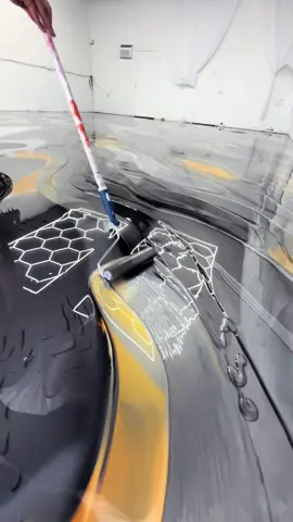 SHEEEEEEESH 😎 #fyp #epoxy #epoxyresin #metallic #metallicfloor #resinfloor #resinfloor #epoxyfloor #floor #resin #satisfying #epoxyart #metallicepoxy 