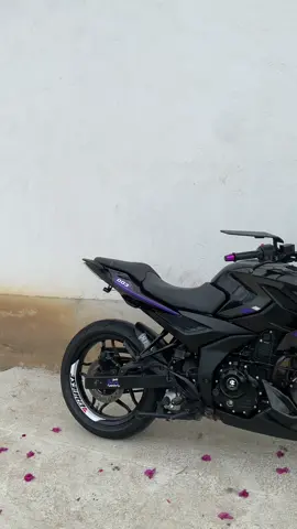 Será que le hace falta algo??#fyppppppppppppppppppppppp #foryoupage #pulsar #pulsarn160 #pulsarn250 #guatemala🇬🇹 
