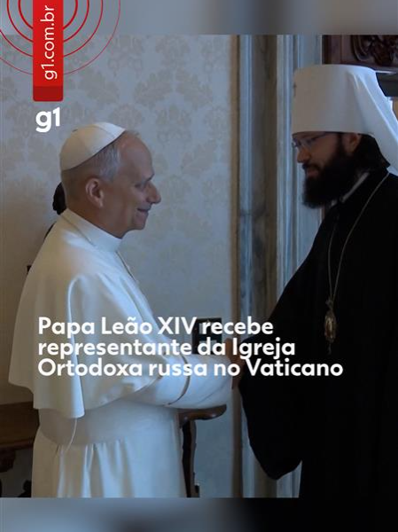 O #PapaLeãoXIV recebeu neste sábado (26) no Vaticano o bispo #AnthonyBishop, o segundo líder mais poderoso da #IgrejaOrtodoxa #Russa. O encontro é uma tentativa de retomar o diálogo entre as igrejas, abalado desde o início da invasão russa à #Ucrânia. O encontro ocorreu pela manhã no #Vaticano. Além de Anthony, que é chefe do Departamento de Relações Externas do Patriarcado de #Moscou, outros cinco clérigos de alto escalão da igreja participaram do encontro. Entre os temas discutidos pelos religiosos está a guerra na Ucrânia, que completou três anos em fevereiro.
