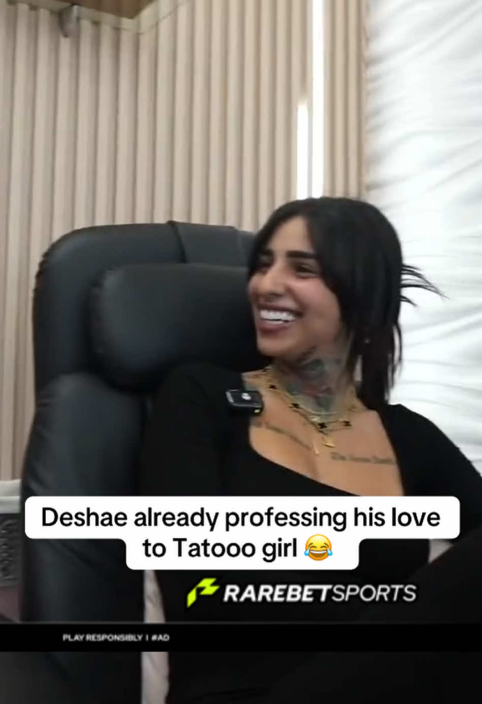 Deshae already professing his love to Tatooo girl 😂  #deshaefrost #deshaefrostclips #bendadonnn #ddgsquad 