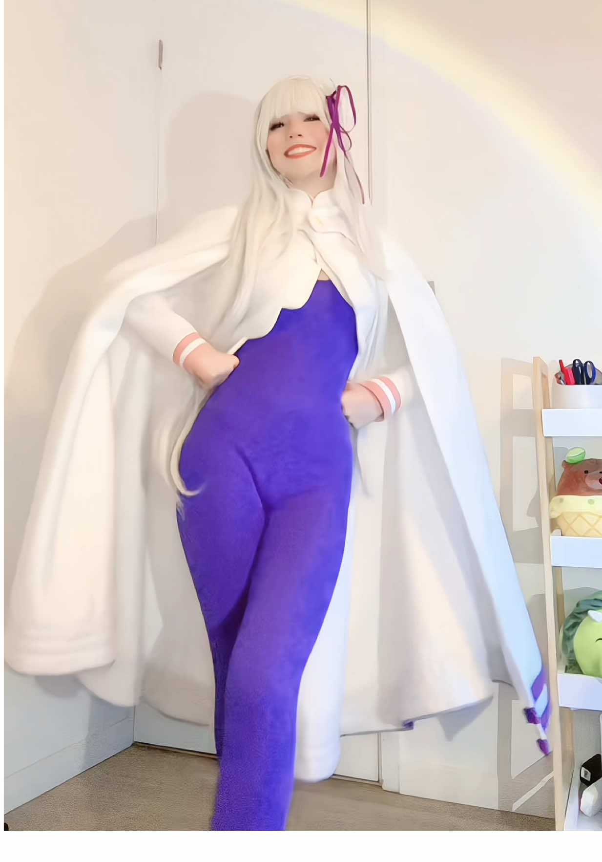 ¡HA VUELTO EL EMILIA DANCE! Con el lindo conjunto de la cuarta temporada jsjs 🌸✨  Rompamos el internet para que tiktok vuelva a estar lleno de Emilia Dance jajaja esos fueron muy buenos tiempos ⸜(｡˃ ᵕ ˂ )⸝♡ #emiliadance #emiliarezero #emiliarezerocosplay #rezerocosplay #rezerostartinglifeinanotherworld #emiliatan #emiliacosplay 