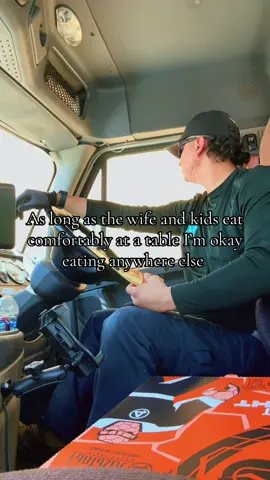 Shout out to all the trucker papis working hard to provide for the family. #trucker #truckerlife #fyp #dad #dadlife #family #viral #deliverydriver #semitruck #work 