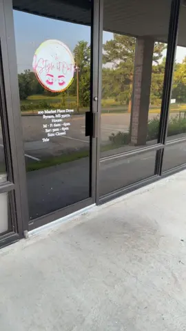 Microlocs: where beauty meets versatility, One loc at a time!! 😍🤩 Get into this flawless install 🥳🥳🥳 #MicroLocMagic #TinylocsBigvibes #LocLove #microlocsinstallation #microlocsjourney 📍Byram, MS