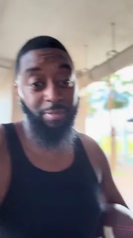 Out in Florida with my twin @Khim 