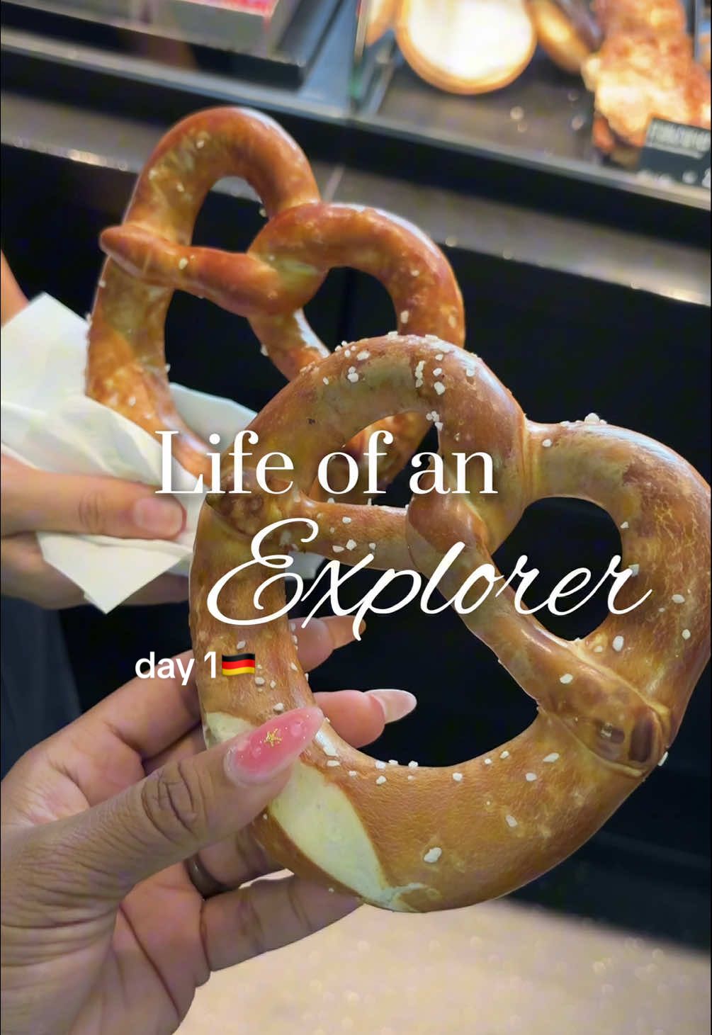 Life of an explorer 🇩🇪✨ Save this itinerary for your next trip to Germany🫶🏽 #germany #curacao #itinerary #germanytiktok #frankfurt🇩🇪 