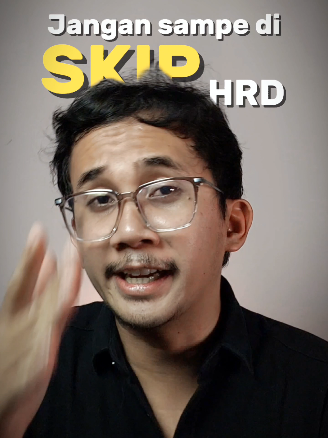 Jangan sampe lo kena skip HRD terus ya guys 🥵 . Makanya gas latian interview kerja, dan tingkatin skill komunikasi / public speaking lo 👌 . Kalo lo mau belajar, lo bisa klik link di bio yak. . #interviewkerja #publicspeaking #lowongankerja #komunikasi #kataojan 