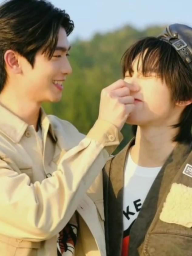 คู่นี้น่ารักมากเลย ชอบคู่แบบนี้จัง🍓🦊 (bl)@tthomastc @kongjiro #thomas #kong #thomaskong #thomaskongjiro🍓🦊  #creatorsearchinsights 