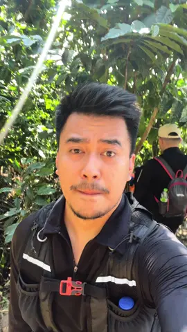 Seru tapi kaki sampe kayak jelly, geter - geter… wkwkwk gokil, serunya dapet, ademnya dapet, sepanjang jalan ya ketawa - ketawa aja walau ngos ngosan hahaha #trailrun #weekend #fyp 