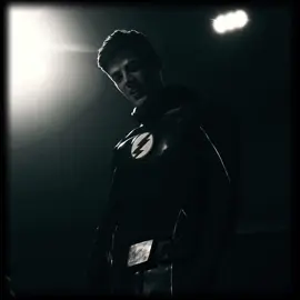 Such a Goated scene between The Flash and Zoom. So iconic. #theflash #barryallen #zoom #hunterzolomon #race #fyp #foryou #fy #foryoupage #viral #scene 