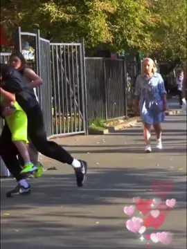 Social experiment #experiment #social #usaus #fyp #wholesome #kindness #humanity#USA 