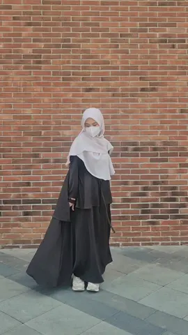Punya dress flowy tu emang enak mau dipake kemana aja 🤭❤️ #dress #flowy #flowydress #OOTD #ootdhijab #ootdfashion #foryou #girls #aesthetic #fashion #fashiontiktok #muslim #simple #trending #video #tiktok #1millionaudition #CapCut #viwes #foryoupage #viral #viralvideo #viraltiktok #masukberandafyp #jj #fyp 