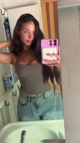 Boyfriends pool house aesthetic ? #hamptons #northfork #OOTD #summeroutfits 