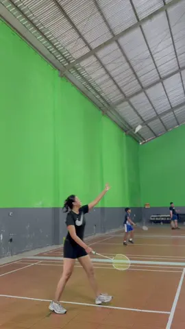 Tiba tiba badmintonn 🥲🫶