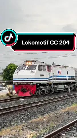 Lokomotif cc 204 khas Divre #keretaapi #kereta #keretaapiindonesia #keretaapikita #keretaterpakai #keretaterpakai #railfansindonesia #railfans #railfansoftiktok #railfanstiktok #railfansindonesian #railfansdaop1 #fypage #fyp 