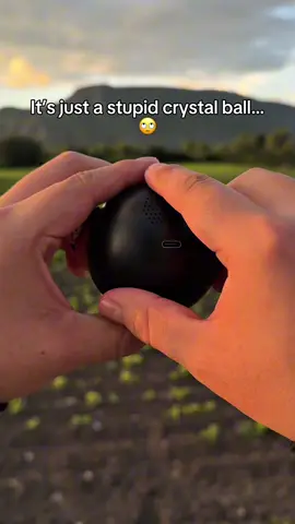 It’s the best gift I got 😍  Is a personalized crystal ball that plays your favorite video. Perfect remembering loved ones, pets, special moments and more #memory #perzonalized #gifts #custom #memories #customgifts #spheres #giftideas #homedecor #mothersday #crystalball 