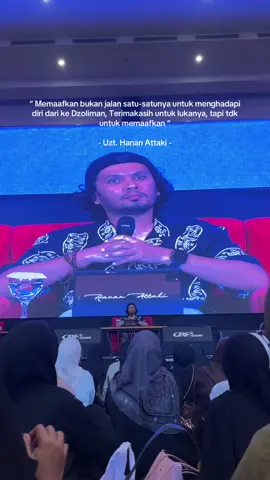 “Tidak perlu memaafkan sedangkan yg berbuat dzolim sja tdk pernah berniat untuk meminta maaf, cukup fokus memperbaiki diri sampai menemukan versi terbaik pada diri kita” Sedekat itu dengan UHA Terimakasih untuk kajian hari ini uzt. @Ayah Amanah  #uztadhananattaki #uha #kajianustadzhananattaki #sharingtimeayahamanah #bismillah #fyp #fypage #fypageシ 