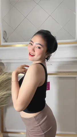 suka yg berbulu atau engga ??