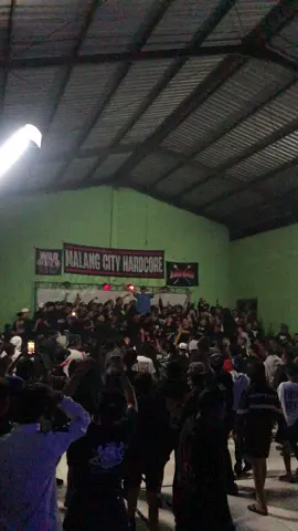 lie down crew at REUNITED HARDCORE  (malang east java id)  26 july 2k25. #liedown #mchc #malang24jam #lewatberanda #gigs #xyzbca 