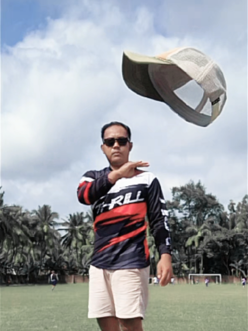 ikut trend strava..gmn ini jalur nya berantakan?? kasih saran donk...🙏😁. #trendstrava #trend #strava #run #Running #healt #diet #lapangansumberayu 