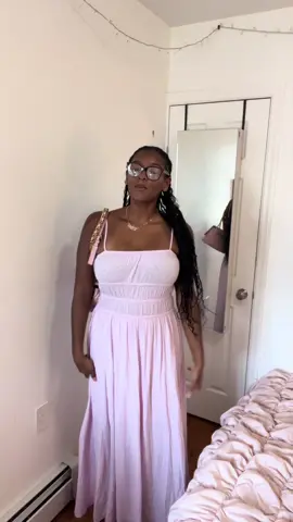 Ootd🌺🩷 I think this is one of my favorite summer outfit, I’m in love with this dress @American Eagle @GUESS @target @eos Products @Dove Beauty & Personal Care @Valentino #OOTD #grwm #floralvibes #housewarmingparty #blackgirlsoftok #thatgirlygirlvlog #softlifevlog #pinkoutfit #summerootd #feminineaesthetic #finishingtouches #valentinoborninroma #mixbarvanilla #eoslotion #dovecoconut #scentlayering #blackgirllifestyle #minivlog #ootdinspo #targetstyle #americaneagleoutfit #guessbag #jewelrydetails #pinterestaesthetic #fyp #foryoupage #fypシ #fyppppppppppppppppppppppp 