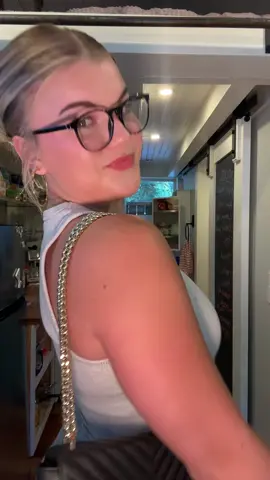 so embarrassing how the camera keeps finding me ;) #theoutfiteatsbutitsclearidotoo #dirtyblonde #imallowedtoswitch #fyp 