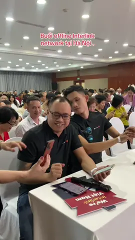 Đòi công 500 balo đi ae !. Buổi off vẫn đang diễn ra ! Tất cả đều tốt đẹo ! . Mã mời: 270496 #interlink #ITLG #interlinknetwork #viral #offinterlink 