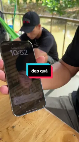 kính cường lực kèm quà