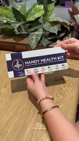 a must have travel health kit ᥫ᭡ #handyhealthkit #unilab #unilabhandyhealthkit #medicine #travelfriendly #foryoupage #fyp #foryou #trending #viral 