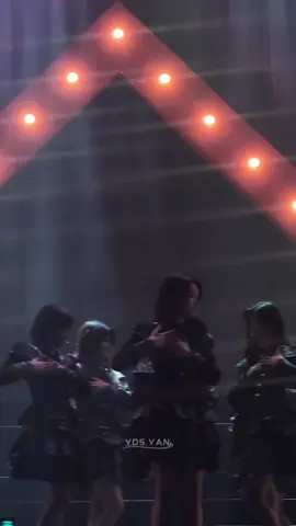 FANCAM FreyaJKT48 - Percik Kecil At JKT48 special Concert FULL HOUSE @freyajkt48      #freyajkt48  #jkt48fullhouse #jkt48 #fyp 