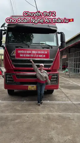 🚗 Cả nhà  ơi xe cứu trợ đang trống quá, ngoài kia thì báo vào nuớc đang rút, 𝑏𝑎̀ 𝑐𝑜𝑛 𝑚𝑎̂́𝑡 𝑠𝑎̣𝑐ℎ 𝑡𝑎̀𝑖 𝑠𝑎̉𝑛, 𝑡ℎ𝑖𝑒̂́𝑢 ℎ𝑢̣𝑡 𝑙𝑢̛𝑜̛𝑛𝑔 𝑡ℎ𝑢̛̣𝑐  𝑛𝑒̂𝑛 𝑟𝑎̂́𝑡 𝑛ℎ𝑖𝑒̂̀𝑢 ℎ𝑜̣̂ đ𝑎𝑛𝑔 𝑐ℎ𝑜̛̀ ℎ𝑎̀𝑛𝑔 𝑐𝑢̛́𝑢 𝑡𝑟𝑜̛̣. ‼️Mn có thể đem hàng ra trực tiếp : 𝐂𝐀 𝐏𝐂𝐂𝐂 - 𝐬𝐨̂́ 𝟎𝟔 𝐍𝐠𝐮𝐲𝐞̂̃𝐧 𝐂𝐨̂𝐧𝐠 𝐓𝐫𝐮̛́ - 𝐓𝐏 𝐁𝐌𝐓  hoặc 𝐀𝐈 𝐎̛̉ 𝐗𝐀 𝐊𝐎 𝐓𝐈𝐄̣̂𝐍 𝐑𝐀 𝐓𝐀̣̂𝐍 𝐍𝐎̛𝐈 𝐂𝐎́ 𝐓𝐇𝐄̂̉ 𝐍𝐇𝐀̆́𝐍 𝐄 𝐌𝐔𝐀 𝐃𝐔̀𝐌 𝐍𝐇𝐀 .  #xuhuongtiktok #thiẹnnguyen #xuhuong #chodilaconmai #fyp #nghean #fyp #lulutmientrung 