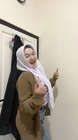 Gakerasa libur cuma 2 harii huhuu #sintaqollby 