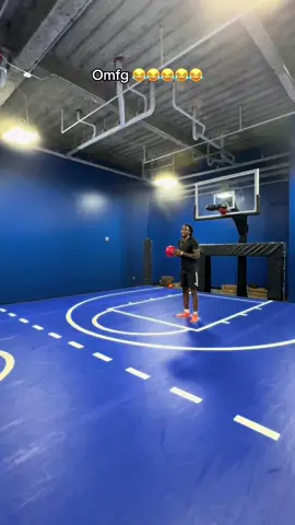 This is a diabolical display of unfiltered athleticism 😂😂😂☠️☠️☠️ #clips #funny #basketball #dunk #fyp 