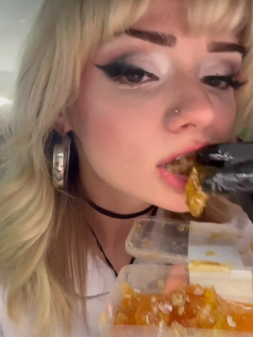 Sonidos adictivos de boca 👅. Asmr mouth sounds... #asmr #asmrmouthsounds 