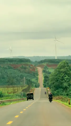 Bạn phải tận mắt ngắm nhìn mới cảm nhận được hết vẻ đẹp này 💚 #pleiku #gialai #phuot #dulich #trainghiem #canhdep #taynguyen #vietnam #chill #viral #xuhuong 