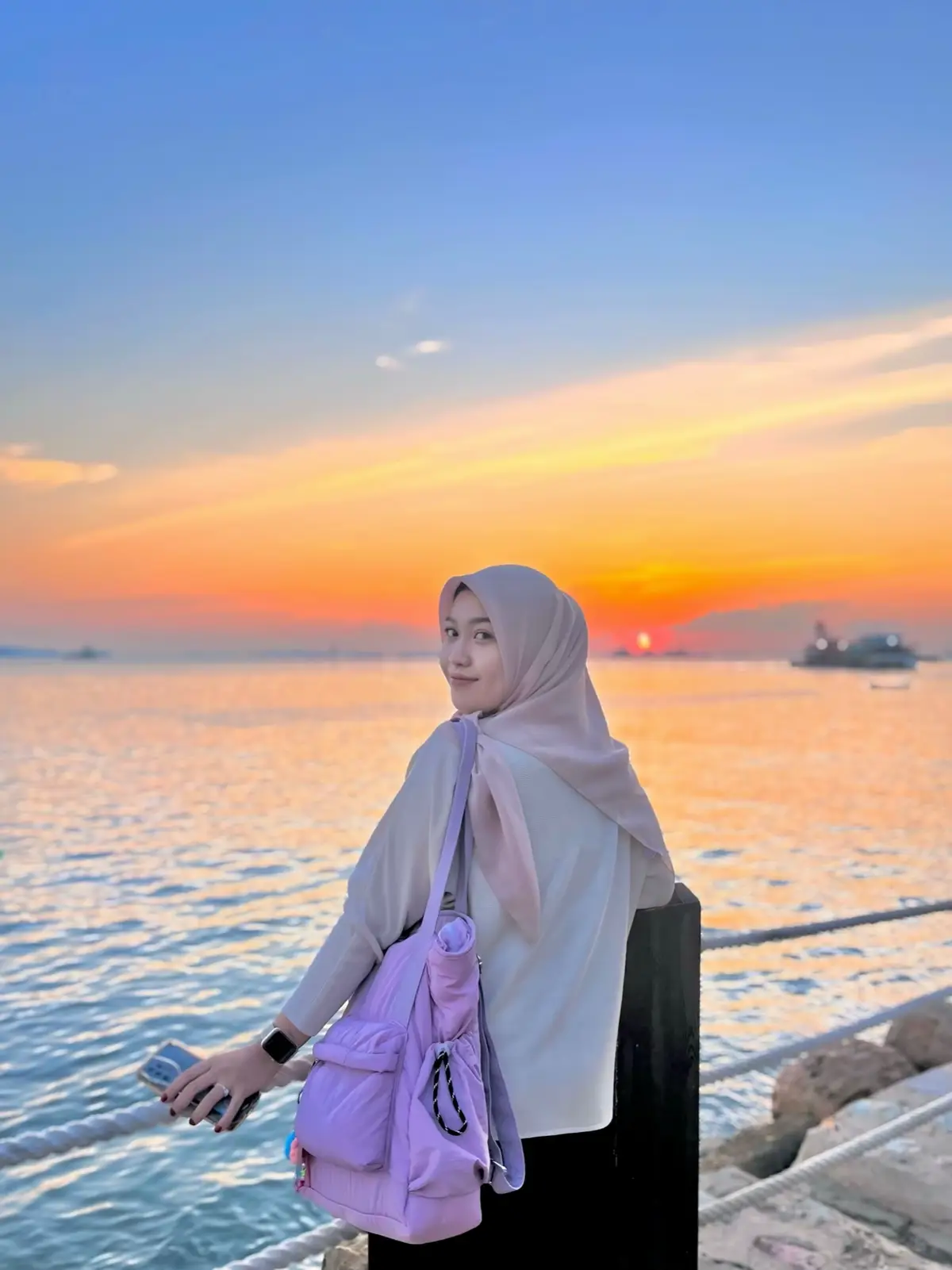 their love grew here, so i call it my hometown 💖 #batam #harbourbaybatam #nagoyabatam #batamcity #foryou 