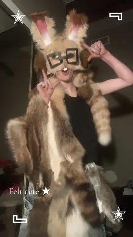 I love taxidermy so much, it's so diva in a outfit #therian #fashion #latenightpost #xybca #trending #therianthropy #animalsoftiktok #taxidermy #taxidermytiktok #animalfur #fashiontiktok #y2k #diva #omnitherian #simpledawgieclub #theriantiktok #theriancommunity #quadrobics 