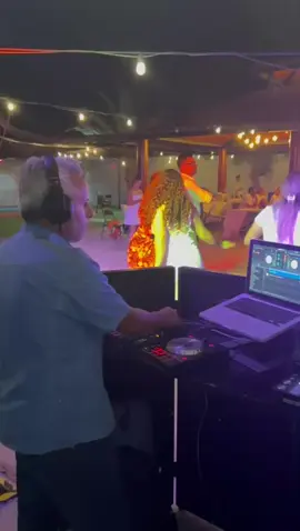 griten todos: Tequila!!! #seratodjpro #mexico #viral #fyp #tequila 